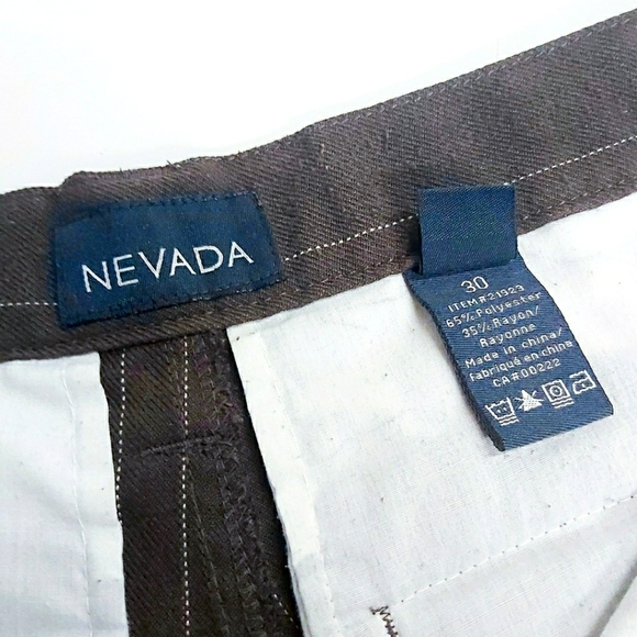 Men's Pinstriped Shorts - Picture 3 of 3